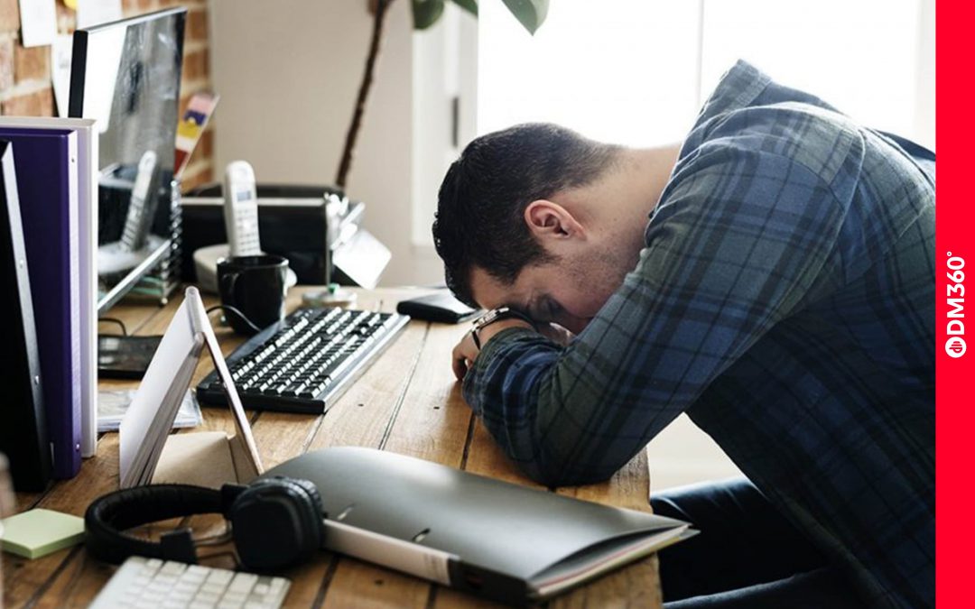 مدیران شبکه های اجتماعی چگونه می‌توانند از خستگی بیش از حد جلوگیری کنند؟